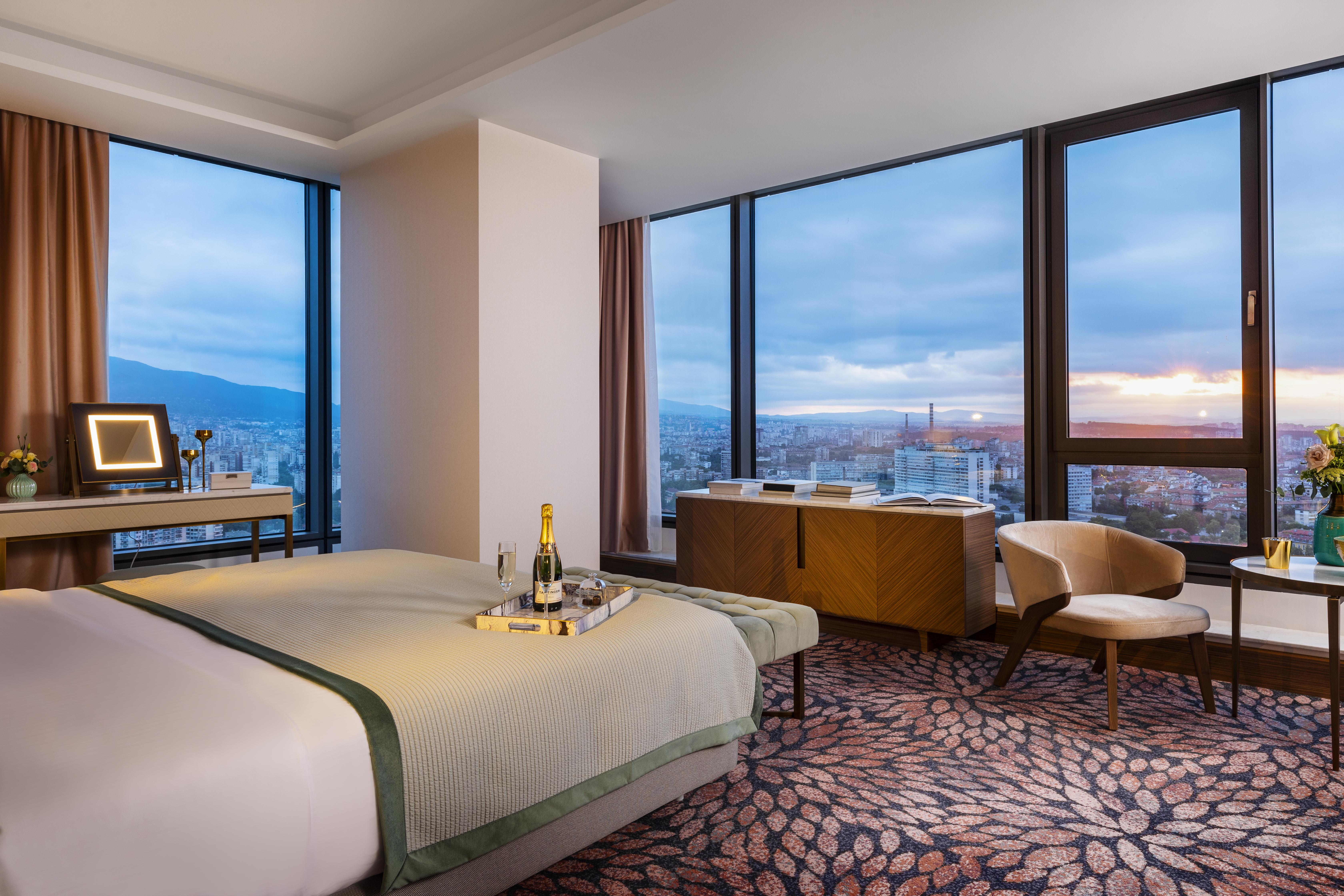 Grand Hotel Millennium 索菲亞 外观 照片 Deluxe Suite